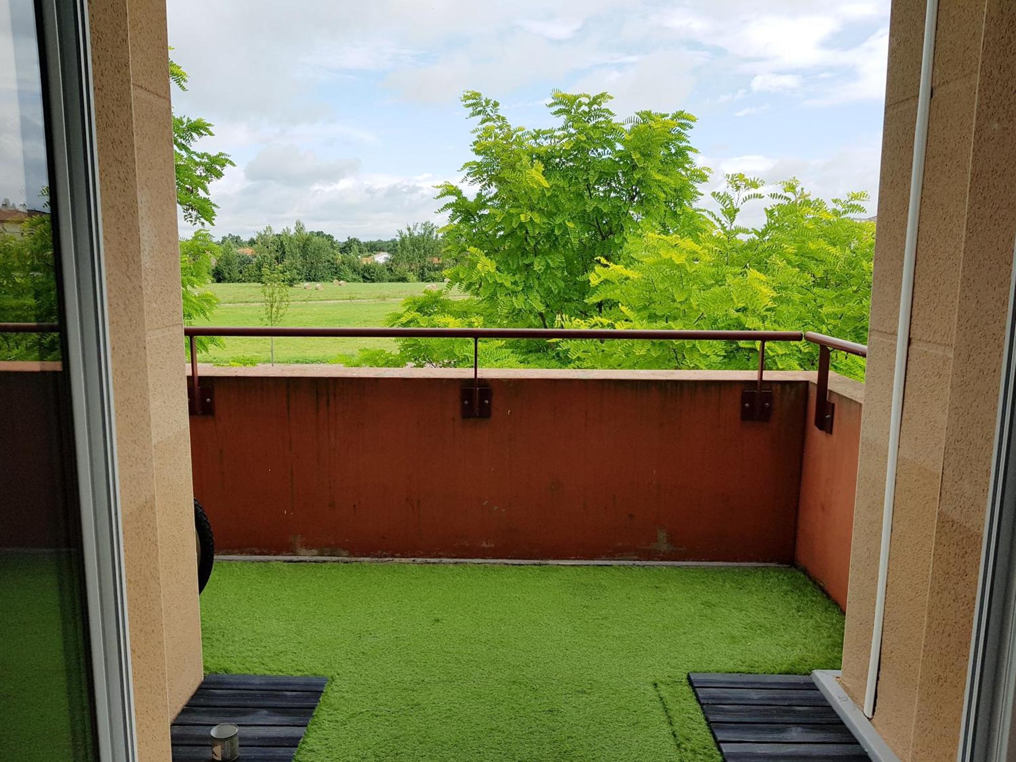 Le Montauriol - Logement Avec Terrasse - Piscine -Tennis - Place De Parking Privee Apartment Montauban Bagian luar foto